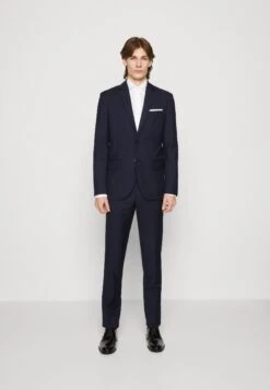 Pier One -Pier One 021070dd4d174559a1a4fdc0df3711b9