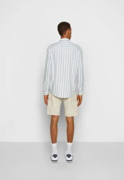 Pier One Overhemd -Light Blue/White 11 Pier One Overhemd -Light Blue/White -Pier One 11e4d79f744648cc9aef0b3334080fcb