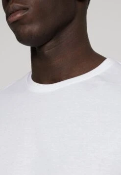 Pier One 3 Pack - T-Shirt Basic - White/Black/Light Grey 13 Pier One 3 Pack - T-Shirt Basic - White/Black/Light Grey -Pier One 122d0709c72e447f82ad50ef09ab3779