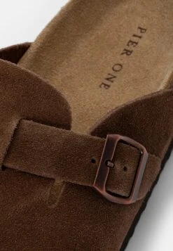 Pier One Leather Unisex - Pantoffels - Brown 11 Pier One Leather Unisex - Pantoffels - Brown -Pier One 47364cdc1dcd4794860a5f6810594e6c