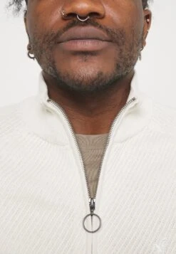 Pier One Vest - Off White -Pier One 4ec364bc28aa4ee59f70e4c7a176fe21