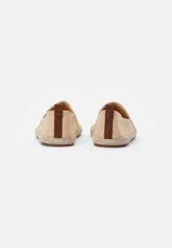 Pier One Rena Espadrille Unisex - Espadrilles - Beige 8 Pier One Rena Espadrille Unisex - Espadrilles - Beige -Pier One 8310eea23d7d45459447954d543b0c0d