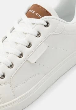 Pier One Sneakers Laag - White 11 Pier One Sneakers Laag - White -Pier One deb0204c481f45328622c04006a03e30